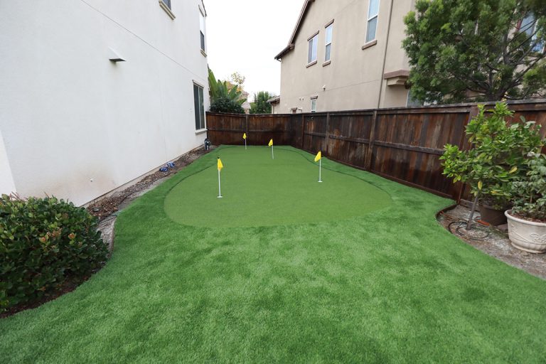 Putting Green Installation in Your Property